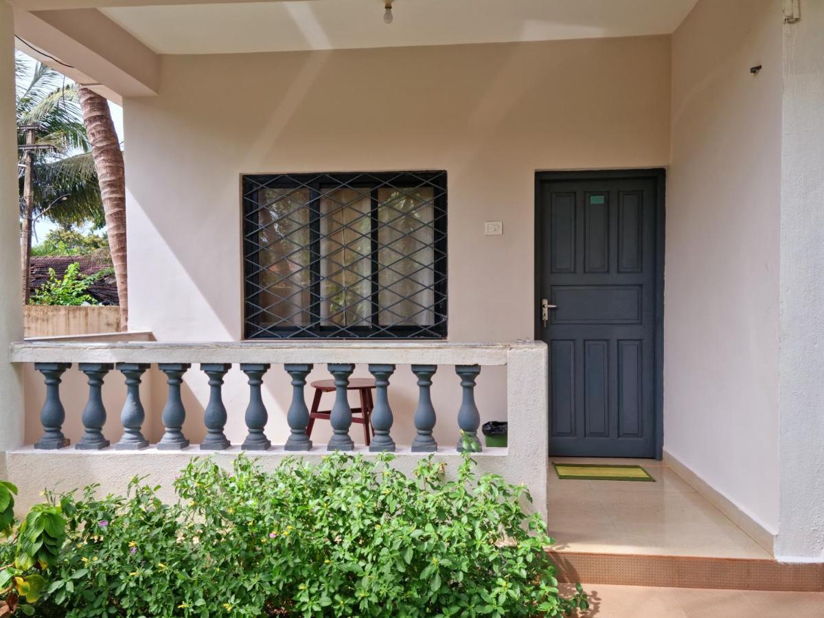 Garden Villa Vagator Luaran gambar