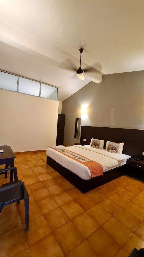 Garden Villa Vagator Luaran gambar