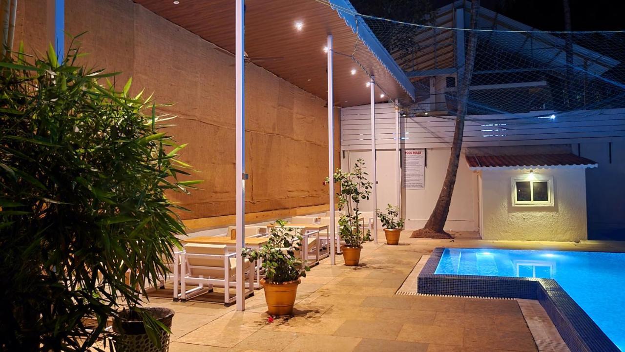 Garden Villa Vagator Luaran gambar